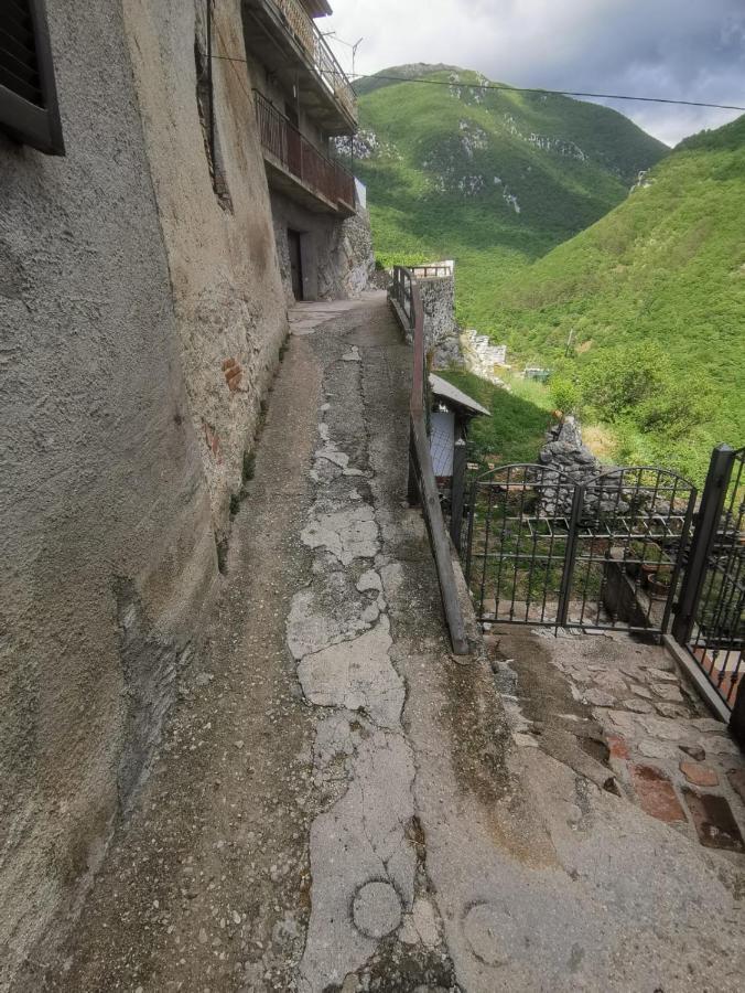 Villa Il Torrione Poggio Bustone Esterno foto