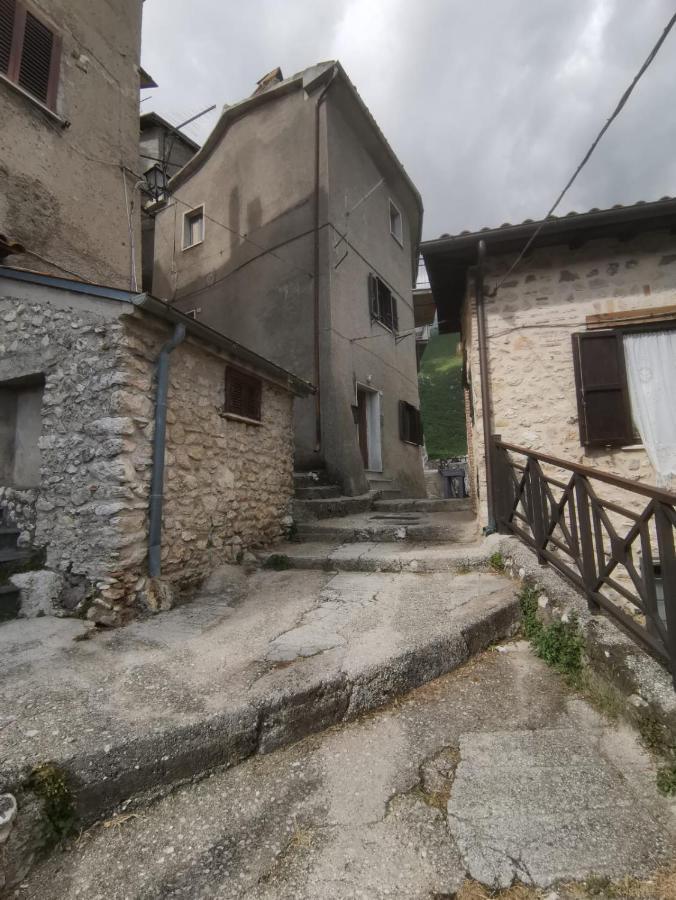 Villa Il Torrione Poggio Bustone Esterno foto