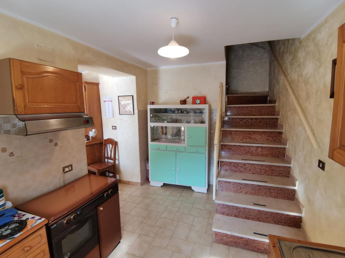 Villa Il Torrione Poggio Bustone Esterno foto