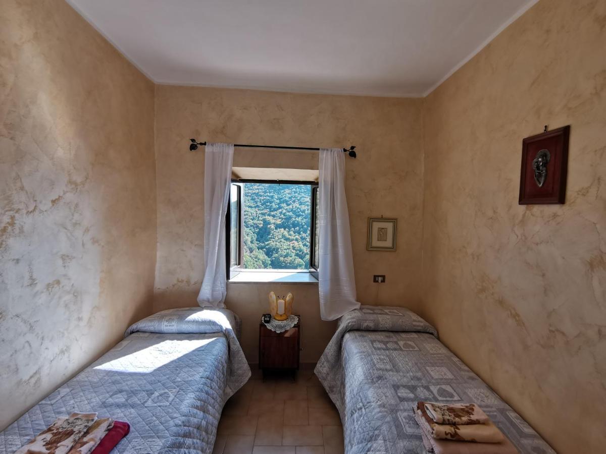 Villa Il Torrione Poggio Bustone Esterno foto