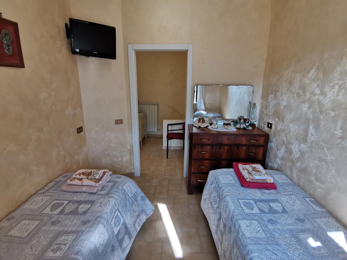 Villa Il Torrione Poggio Bustone Esterno foto